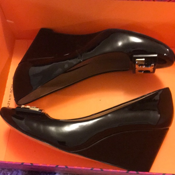 Tory Burch High heel🌸🌸!!!! - Picture 2 of 4